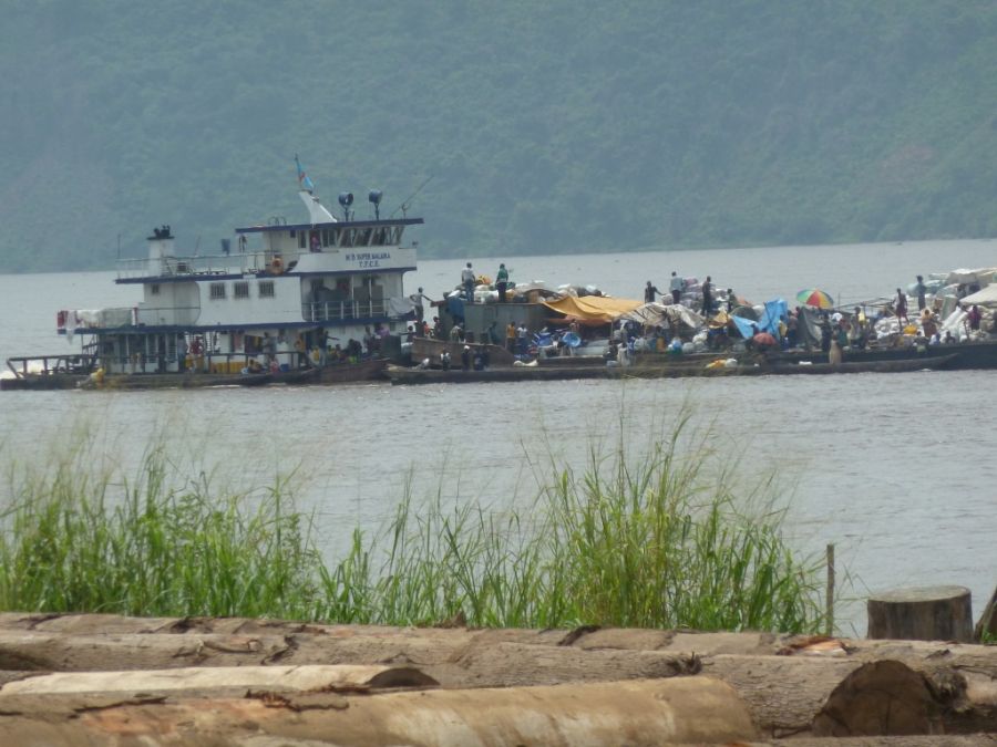 RDC-Transport interprovincial : Les voyageurs par bus et bateau désormais soumis au test COVID-19